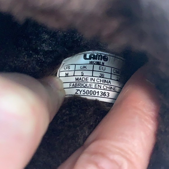 LAMO woman’s brown multi color pattern slippers size M (7 - see chart) - Picture 7 of 9